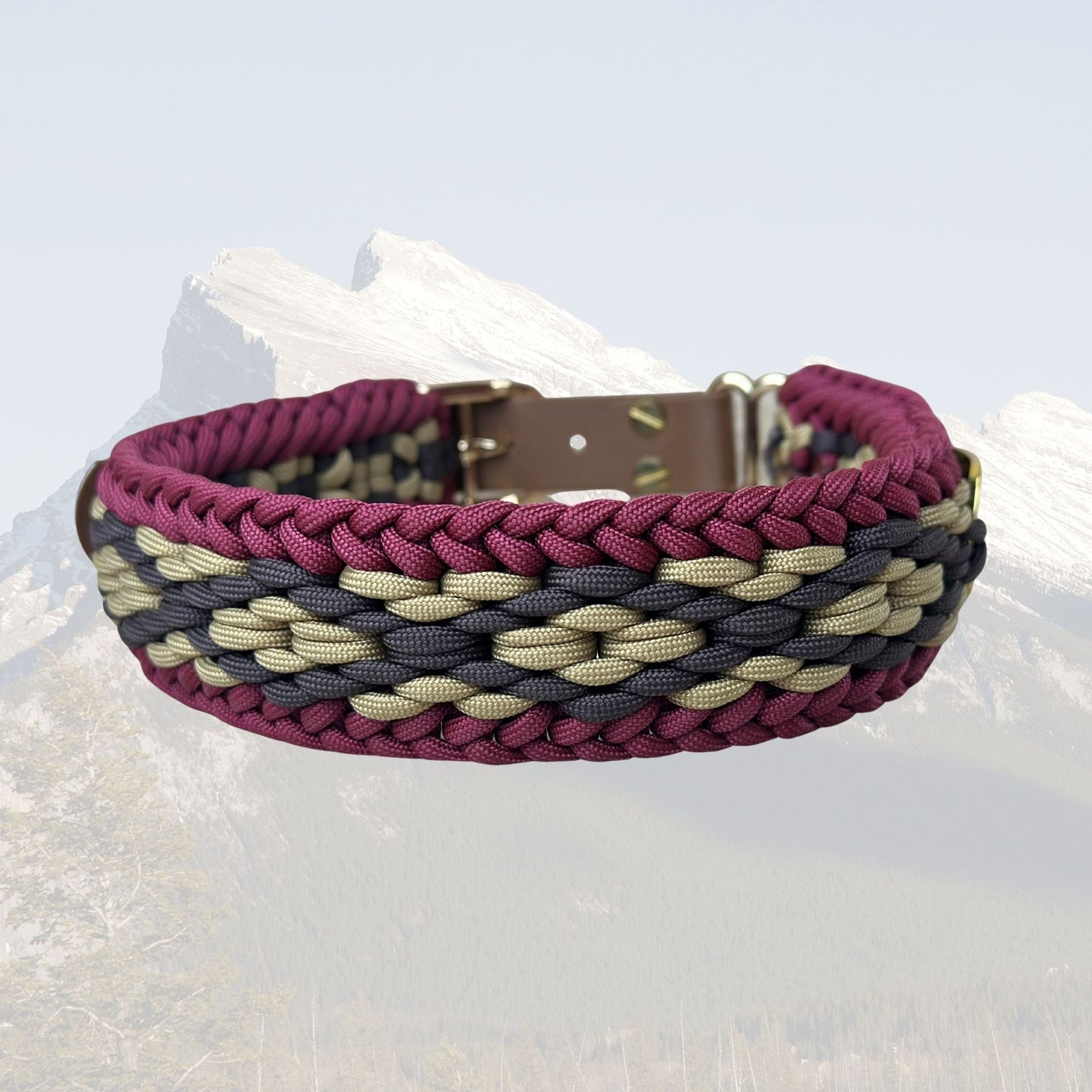 The "Rundle" Premium Paracord Collar