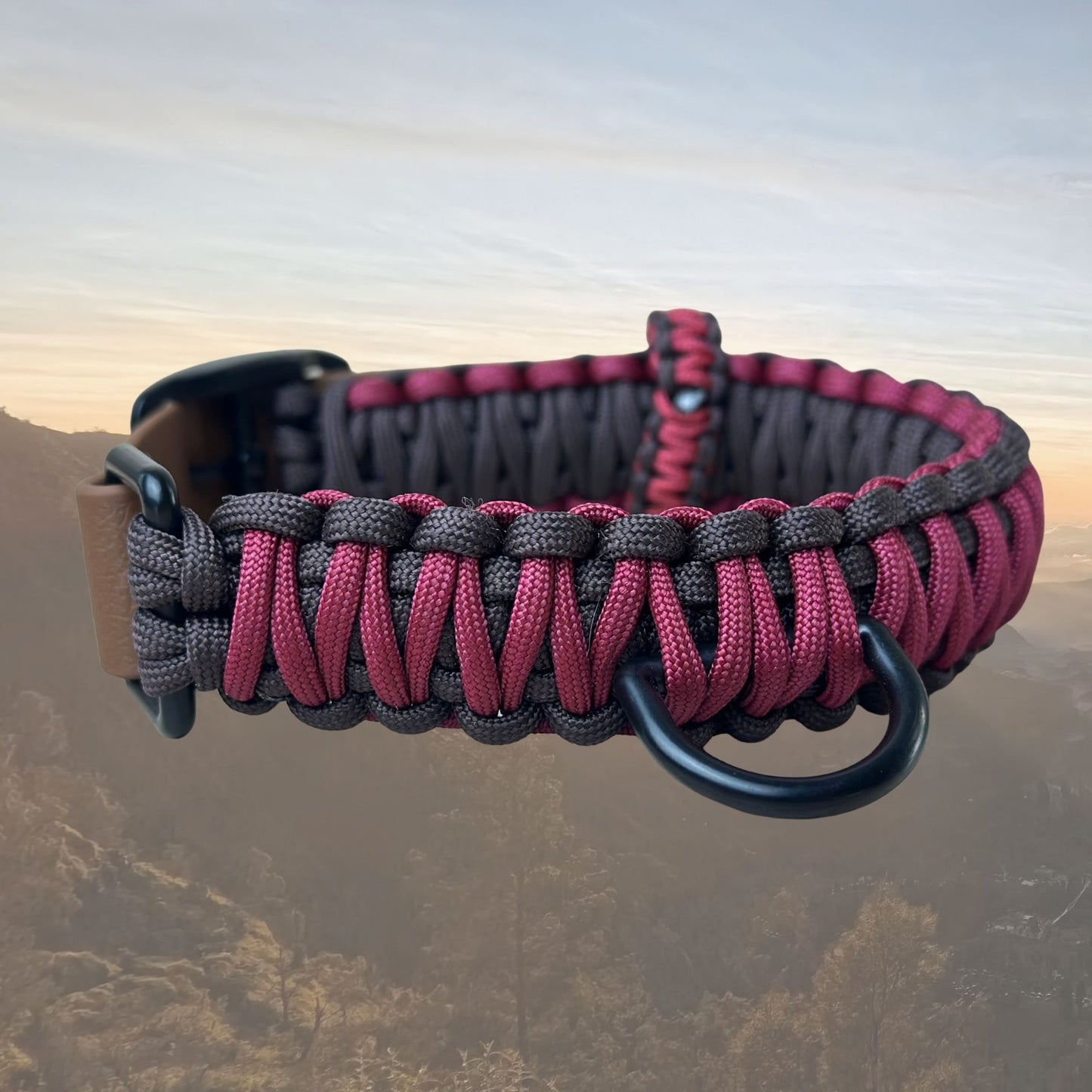 The "Classic" Paracord Belt Style Collar
