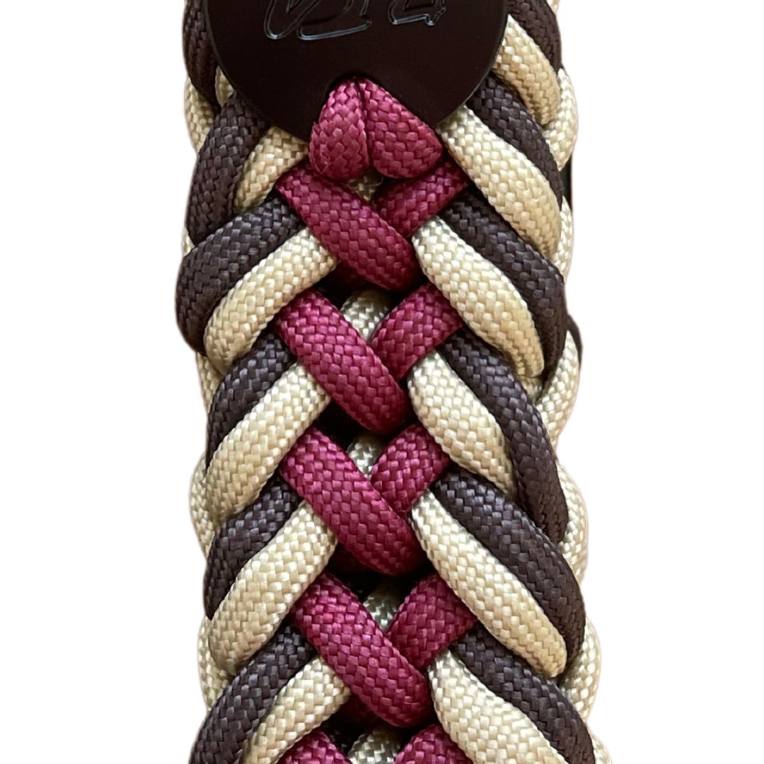 Signature braided paracord weave